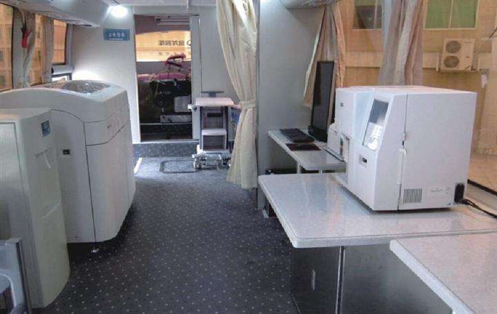 體檢車的功能你了解嗎？體檢車廠家為您詳細(xì)解答。02